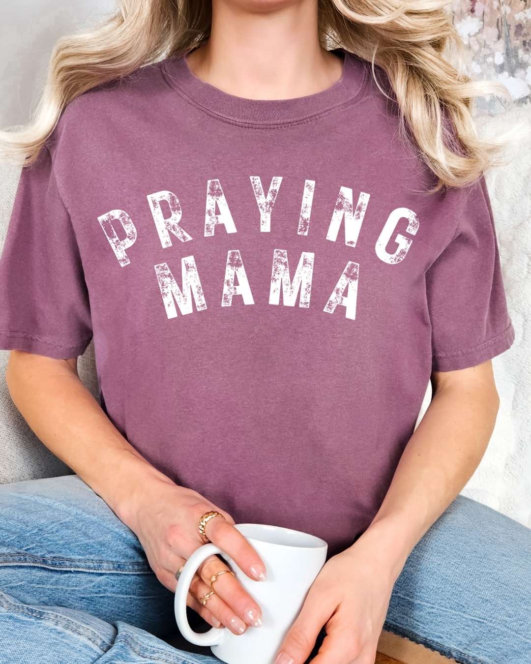 Praying Mama (White)